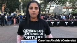 Melania Leal, hermana de Emirlendris Benítez, considerada una presa política venezolana, narra el sufrimiento de Benítez y de toda la familia.