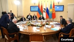  Yevrosiyo Iqtisodiy Ittifoqining Sankt-Peterburgdagi majlisi, 25-dekabr, 2023 
