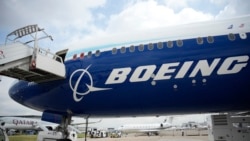 Tres altos ejecutivos de Boeing dejarán la compañía