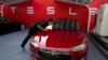 特斯拉究竟會不會放棄低成本電動車計劃？
