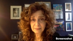 Novinarka Tina Rozenberg, tokom intervjua za Glas Amerike.