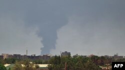 蘇丹首都喀土穆繼續爆發戰鬥。 （2023年5月10日）