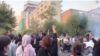 مقابله نیروهای امنیتی با دانشجویان معترض؛ دانشگاه الزهرا: «خامنه‌ای ضحاک، می‌کشیمت زیر خاک»