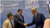 Maduro y Kerry se saludan brevemente en encuentro informal en Egipto