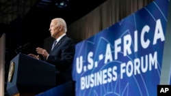 Presidente Joe Biden dirige-se aos líderes africanos na Cimeira EUA-África, Dez. 14, 2022, Washington.