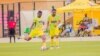 Ahmed Musa, (Dama) da Rabiu Ali, (Hagu) a lokacin karawar Pillars da Sunshine Stars (Hoto: Facebook/Kano Pillars)
