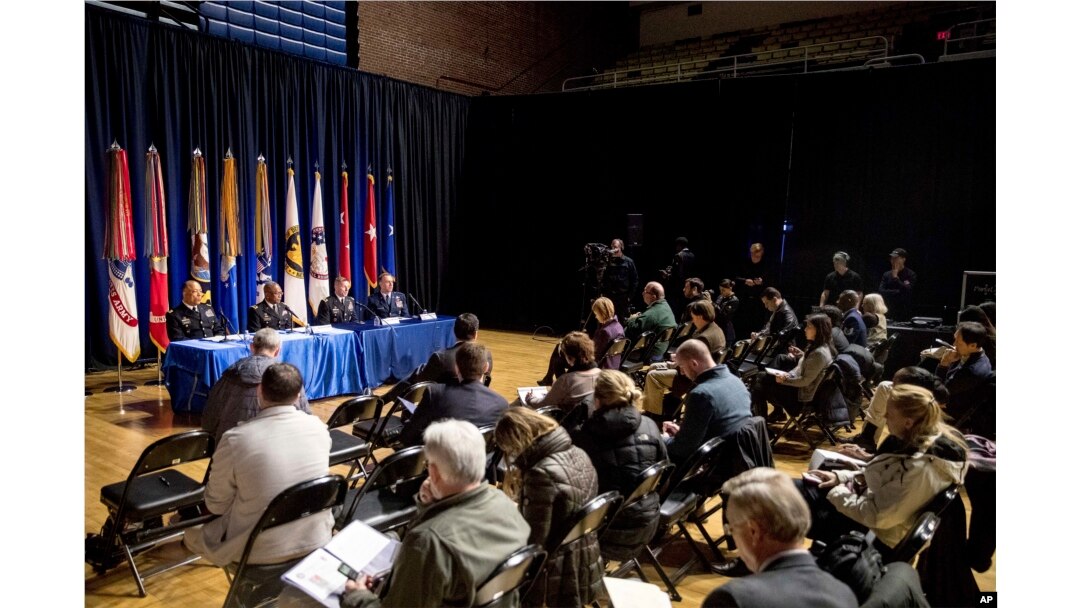 Reporters interview officials on the inaugural preparations being made by the Joint Task Force-National Capital Region for military and civilian planners at the D.C. Armory in Washington, Dec. 14, 2016.