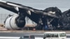 Funcionarios y policía abren investigaciones tras choque letal en aeropuerto de Tokio