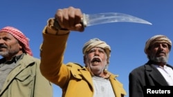 Pristalice Hutija u Sani, Jemenu ( REUTERS/Khaled Abdullah)
