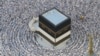 Peregrinos musulmanes rodean la Kaaba, un edificio cúbico en la Gran Mezquita, durante el peregrinaje anual del haj en La Meca, Arabia Saudita, el 11 de junio de 2024.