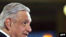 El presidente de México, Andrés Manuel López Obrador, durante una conferencia de prensa en el Palacio Nacional en la Ciudad de México, el 13 de agosto de 2020.