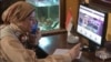 Egyptian Woman Launches Online Radio Show to Help Divorcees