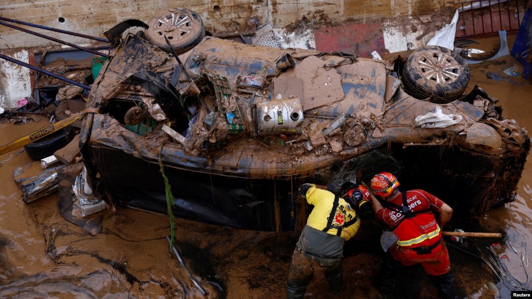 Posledice poplava u Valensiji (Foto: REUTERS/Susana Vera)
