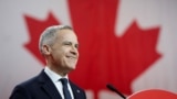 Cựu thống đốc ngân hàng trung ương Mark Carney phát biểu sau khi giành chiến thắng trong cuộc đua trở thành lãnh đạo Đảng Tự do cầm quyền của Canada, tại Ottawa, hôm 9/3/2025. Ông Carney sẽ kế nhiệm Justin Trudeau làm thủ tướng.