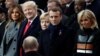 TT Trump tránh trả lời câu hỏi về ‘làm việc cho Nga’