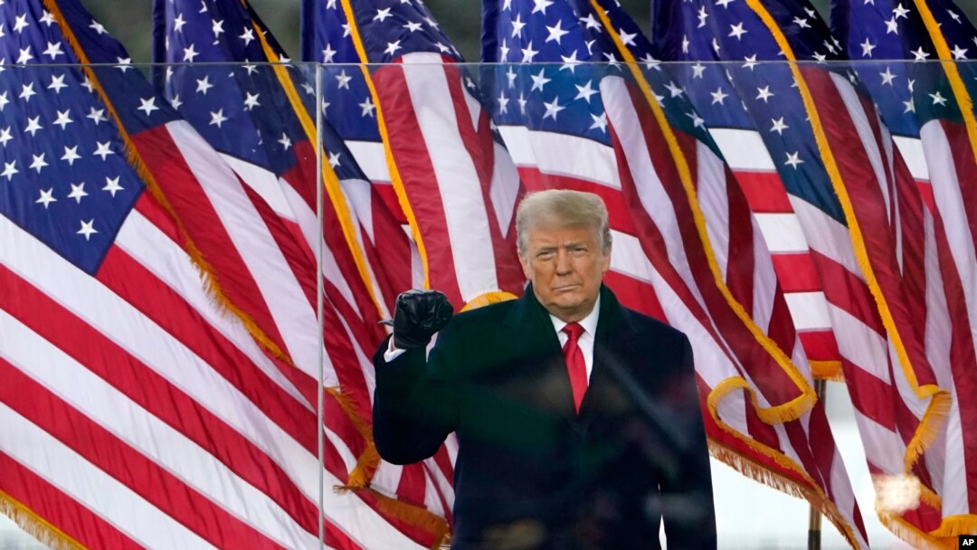 Predsednik Donald Tramp dolazi na skup svojih pristalica u Vašingtonu, 6. januara 2021. 