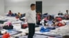 ARCHIVO: Un centro de asilo en McAllen, Texas, el 15 de diciembre de 2022.