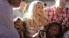 Shakira lanza proyecto para niñez colombiana.