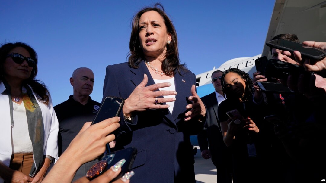 Potpredsednica SAD Kamala Haris u poseti El Pasu u Teksasu, 25. juna 2021. (Foto: AP/Jacquelyn Martin)