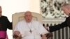 El papa se recupera bien de operación, informa el Vaticano