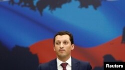 Kirill Shamalov, accionista de Sibur y entonces esposo de una hija del presidente Vladimir Putin, participa en una sesión del Foro Nacional de Petróleo y Gas en Moscú en abril del 2016.