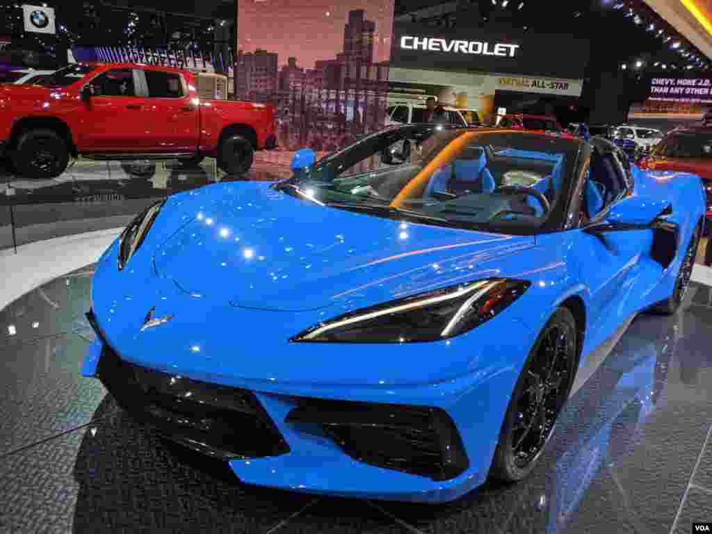 Chevrolet y su inmortal Corvette también robó las miradas de los asistentes al show.