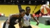 Wachezaji wakishindana kuuchukuwa mpira Julai 29, 2019, huko uwanja Diamniadio, Dakar ufunguzi wa michezo wa 17th mpira wa kikapu bila mipaka (BWB) Africa ulioandaliwa na NBA, Shirikisho la Mpira wa kikapu duniani (FIBA) na shirikisho la mpira wa kikapu Senegal.