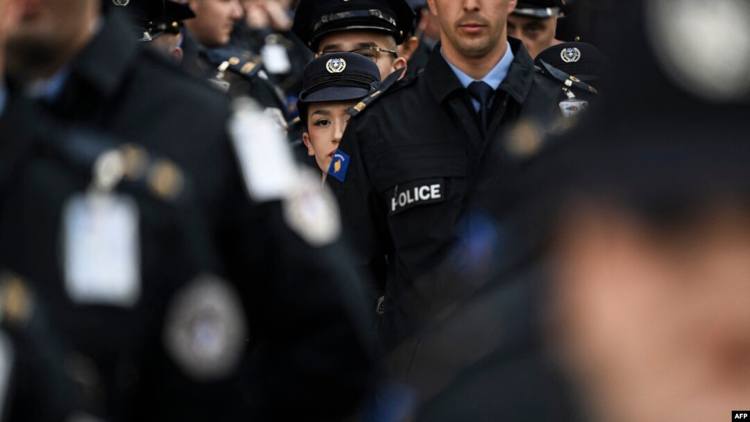 Novi pripadnici Kosovske policije (Foto: AFP/Armend Nimani)