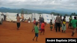 Campo de refugiados moçambicanos em Kapise, distrito de Mwanza no Malawi. 