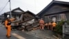 Rescatistas trabajan contrarreloj para hallar sobrevivientes tras potente sismo en Japón