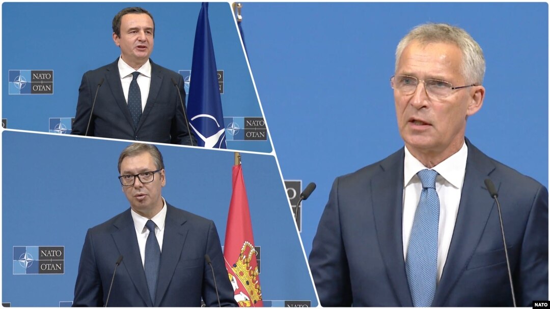 Premijer Kosova Albin Kurti, predsednik Srbije Aleksandar Vučić i generalni sekretar NATO-a Jens Stoltenberg tokom obraćanja u Briselu (Foto: NATO)