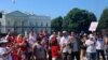 Un grupo de personas se manifiesta frente a la Casa Blanca, en Washington DC, el 13 de julio de 2021, para mostrar su apoyo a los cubanos que salieron a las calles el pasado domingo 11 de julio de 2021.