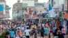 Amerikanci provode praznični vikend u gužvama na plažama i u odmaralištima