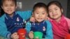 북한 강원도 원산 애육원(고아원) 아이들이 캐나다의 민간구호 단체 ‘퍼스트 스텝스가 지원한 두유를 마시고 있다. 퍼스트 스텝스 사진 제공. (자료사진)