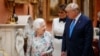 ម្ចាស់ក្សត្រី Queen Elizabeth II របស់​អង់គ្លេស​យាង​ទស្សនកិច្ច​ជាមួយ​នឹង​លោក​ប្រធានាធិបតី​អាមេរិក ដូណាល់ ត្រាំ នៅ​រាជវាំង Buckingham ក្នុង​ក្រុង​ឡុងដ៍ កាលពី​ថ្ងៃទី៣ ខែមិថុនា ឆ្នាំ២០១៩។