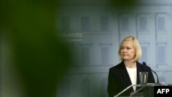 Министр внутренних дел Финляндии Мари Рантанен выступает на пресс-конференции, посвященной ситуации на финско-российской границе. Хельсинки, 28 ноября 2023 г.