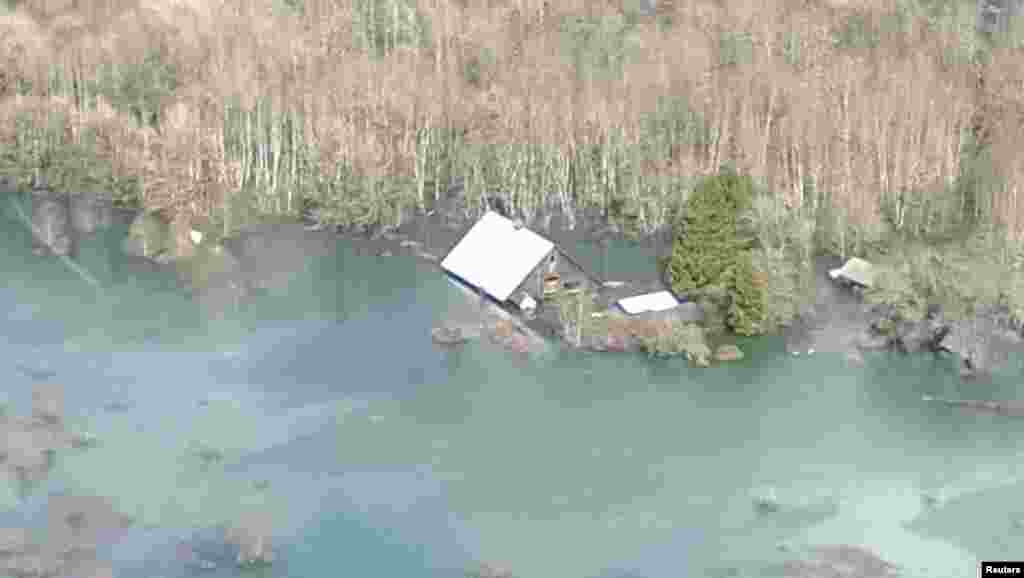 Wilayah yang terimbas tanah longsor dekat Oso, negara bagian Washington (23/3).