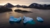 ARHIVA: Ledeni bregovi blizu Grenlanda (Foto: AP Photo/Felipe Dana)