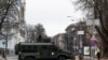 Украински војници ги штитат приодите кон Киев