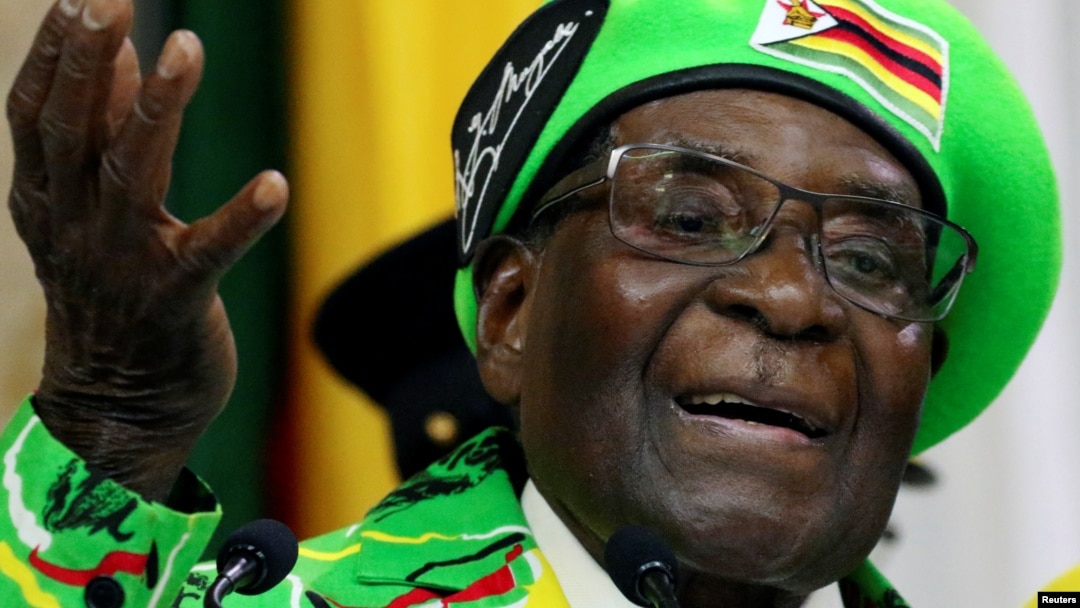 Shugaban Zimbabwe Robert Mugabe wanda Hukumar Kiwon Lafiya ta Duniya, WHO ta nada a matsayin jakadan kakkyawan fata amma kuma ta soke nadin